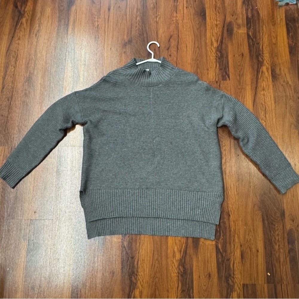 Sweet Romeo Grey Ribbed Knit Sweater Large - Picture 3 of 6
